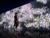 暗闇に広がる花々の世界「幻想的で儚くきれい」…チームラボ作成　GUCCI新宿 画像