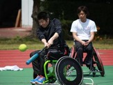 元甲子園球児を招いて車椅子ソフトボール体験練習会実施 画像