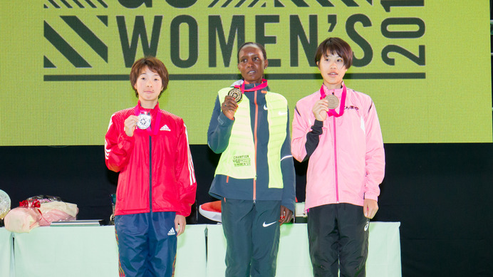 ティファニー、「名古屋ウィメンズマラソン2016」メダルをデザイン