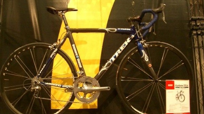 トレック・ジャパンは、2006年モデルの自転車を発表した。「Madone SSLx」は、超高剛性素材