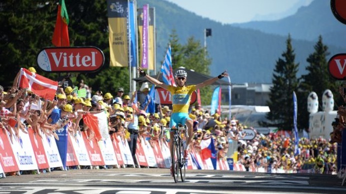 ビンチェンツォ・ニーバリ（アスタナ）がステージ3勝目、総合優勝にも大きく近づく