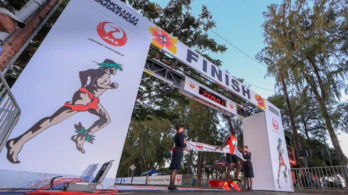 ホノルルマラソン、男女ともにケニア勢が優勝…日本人は鈴木絵里が3位入賞