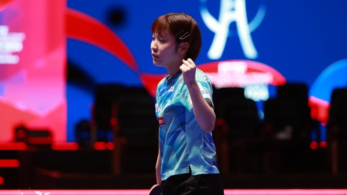 平野美宇が躍動、ストレートで銀メダル以上確定　日本女子が“五輪トリオ”で中国が待つ決勝へ【世界卓球】