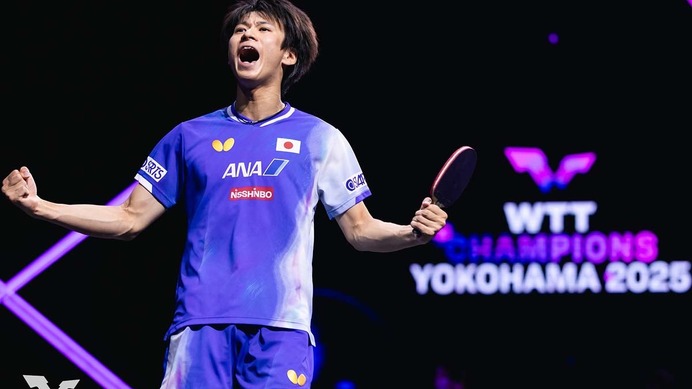 戸上隼輔、23時過ぎの戦い制した“ファイター”が観客へ感謝　4強入りへ世界2位の中国勢に挑む「熱い試合をできたら」【WTTチャンピオンズ横浜】
