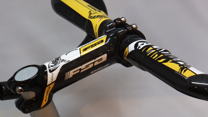 FSAからニーバリの2014年ツール・ド・フランス総合優勝を記念したハンドル＆ステムが登場