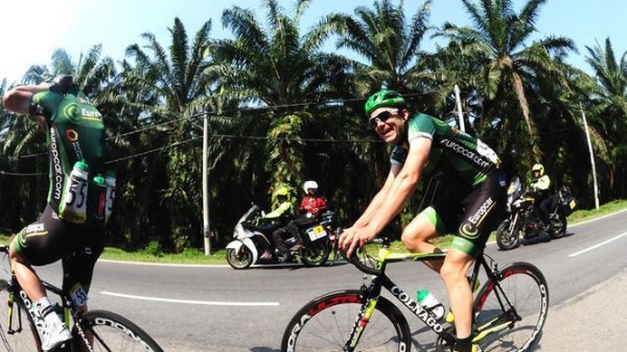 アジア最大級の自転車ロードレース、ツール・ド・ランカウイは3月1日、マレーシア最大の都市クアラルンプールにゴールする第3ステージが行われ、同大会で最多ステージ優勝の記録を持つイタリアのアンドレア・グアルディーニ（アスタナ）が大集団のゴールスプリントを制