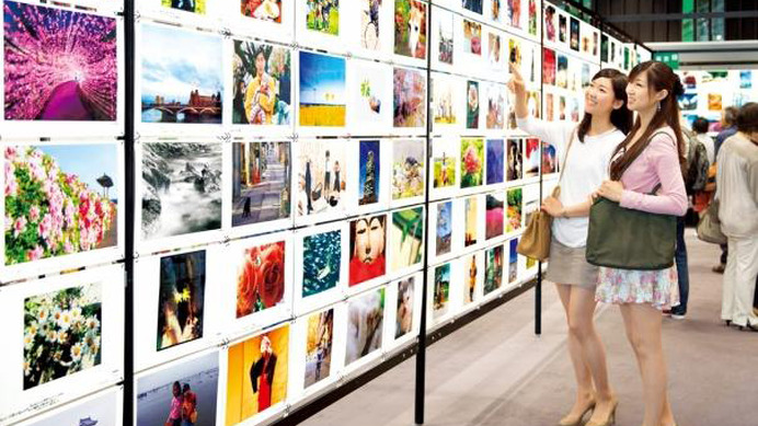 富士フイルムが参加型写真展の作品を募集…会場に必ず展示される！