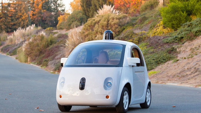 米Googleから発表された自動運転自動車のプロトタイプ