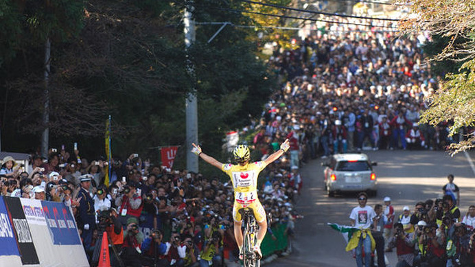 　10月28日に栃木県宇都宮市の宇都宮市森林公園周回コースで2007ジャパンカップ（UCIアジアツアークラス1）が開催され、マヌエーレ・モーリ（27＝イタリア、サウニエルドゥバル）が初優勝を飾った。