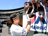 【MLB】頭部死球から復帰のジャイアンツ・青木、めまいを訴え途中交代 画像