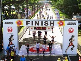 ホノルルマラソン2016、男女ともに初参加のケニア勢が優勝 画像