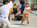 野球普及への新たなアプローチ…高校球児が保育園児に野球を指導 画像