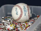 国吉佑樹、目にシールを貼られてしまい、MLB開幕戦を見られずか… 画像