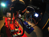 水都大阪フェスでバーチャル自転車対戦ゲーム 画像