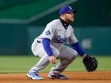 【MLB】フェアかファールか……ドジャース勝利を決めた“最後の打球”がとんでもない珍プレーだった　米記者苦笑「本当にクレイジーだよ」 画像
