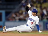 【MLB】大谷翔平、初回に“激走”で先制のホーム踏む　3試合連続安打→今季7個目の盗塁成功でチャンスメーク 画像