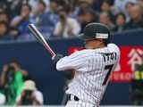 【プロ野球】今季首位打者のオリ糸井、1億円増で契約更改 画像