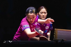張本美和、木原美悠ペアが快進撃も中国超えならず　王曼昱、蒯曼ペアにストレート負けで銅メダル獲得【世界卓球2025】 画像