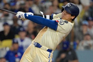 【MLB】「オオタニの本塁打が……」大谷翔平、“53号173キロ弾”直後のバットフリップに注目　連日の豪快一打に公式驚愕 画像