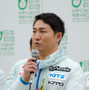 パラ・アルペンスキー日本代表の森井大輝（2016年5月10日、日本障害者スキー連盟活動報告会）