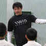 「IWA ACADEMY」で野球教室を行った岩隈久志【写真：福谷佑介】