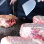 『肉フェス』の会場で調理されていた肉料理