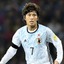 浦和レッズ・柏木陽介、妻・佐藤渚と2ショット…結婚1周年「ほんまに感謝しかない」 画像