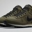 ナイキ、秋冬向けのスニーカーとしてInternationalist MIDを発表 画像