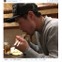 ボクサー長谷川穂積「ご飯食べてるとこ勝手に撮るなやー！」食事中に無断で動画撮影？