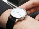 【MWC15】フランスから充電不要のスマートウォッチ「nevo solar watch」