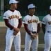 表彰式を待つ星城の選手、左から藤田君、谷村君、小笠原君