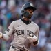 【MLB】ヤンキースのチザムJr.が棒付きキャンディーをくわえながらプレー……実は“再犯”と知ってブーン監督もガックリ「本当に腹が立つ」