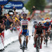 時おり滝のような雨がたたきつける第５ステージはフランスチャンピオンのトマス・ボクレール（25）＝ブリオシュラブランジェール＝がマイヨジョーヌを奪い取った。