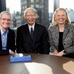 左より、Apple CEOのティム・クック氏、日本郵政 取締役兼代表執行役社長の西室 泰三氏、IBM CEOのジニー・ロメッティ氏（米IBMサイトより）