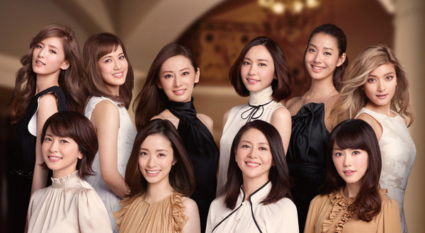 小泉今日子 新垣結衣 ローラら10人で美の競演 Cycle やわらかスポーツ情報サイト