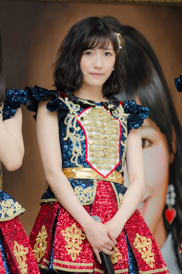 渡辺麻友　AKB48 　選抜総選挙　トロフィー　生写真　まゆゆ 渡辺麻友 AKB48 選抜総選挙 トロフィー 生写真 まゆゆ - メルカリ