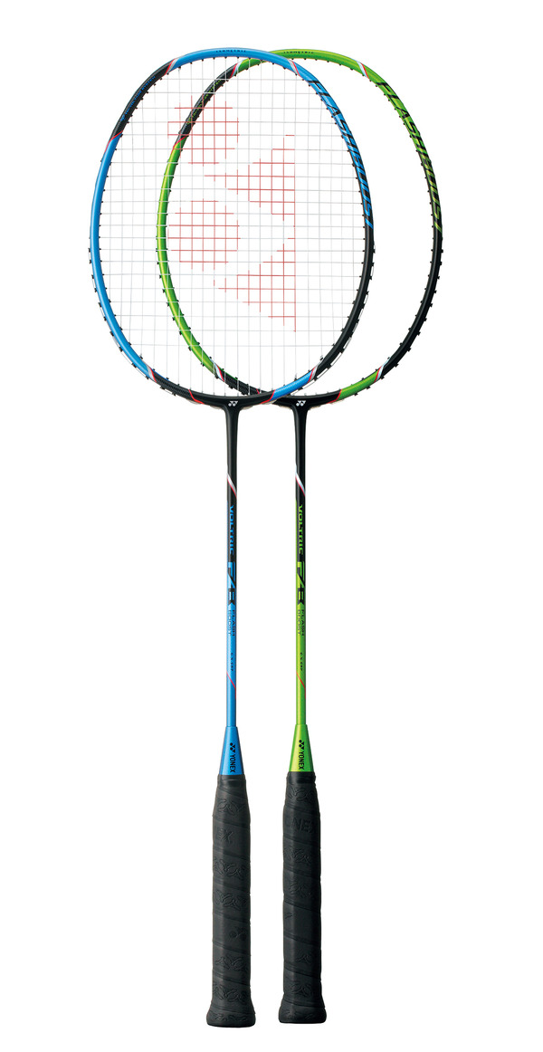 【在庫限】YONEX バドミントンラケット ヨネックス　ボルトリック　zフォース2 ラケット