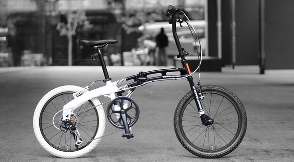 モノトーンカラーの20インチ折りたたみ自転車「202」発売…ドッペル