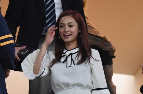 平愛梨 長友佑都との 一生に一度の結婚式 振り返る 愛し愛され一本のレールを生きていきたい Cycle やわらかスポーツ情報サイト