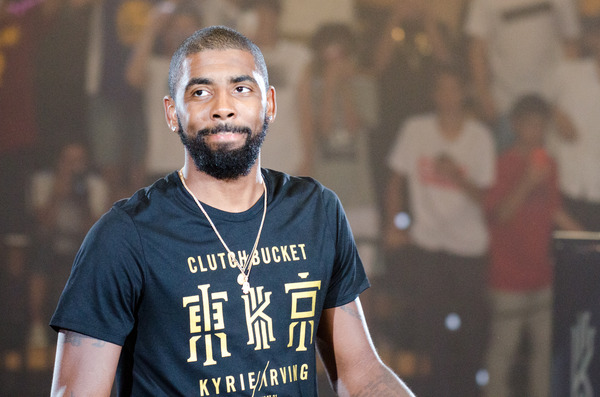 カイリー・アービング初来日…NBAのスーパースターが日本のプレイヤーと  