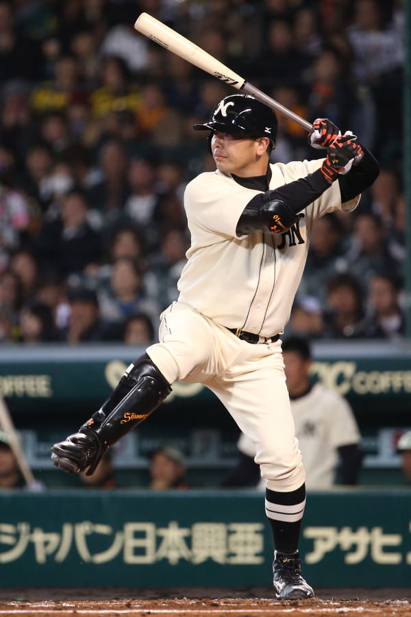 プロ野球】巨人阿部、来季は一塁手へ転向 勝負の年に 3枚目の