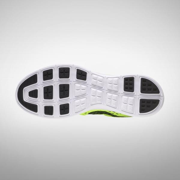 ナイキ ランニングトレーニング用シューズ ナイキ ルナテンポ 発売 4枚目の写真 画像 Cycle やわらかスポーツ情報サイト