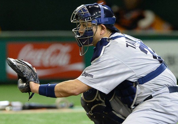 プロ野球】中日・谷繁兼任監督、史上2人目の通算3000試合出場
