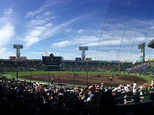 【高校野球】早実が5年ぶり夏勝利、初回の好守備が流れ引き寄せる 画像