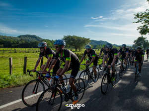 エキポ、2015～2016年にコロンビアで自転車ツアーを実施 画像