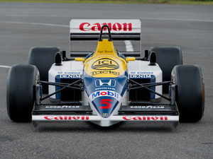 ホンダ初のF1タイトルを獲得した FW11公開 画像
