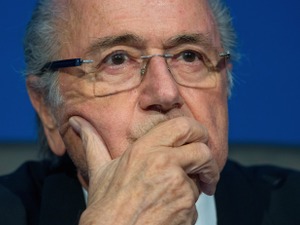 FIFA汚職問題、ブラッター会長を聴取…プラティニ氏にも疑惑 画像