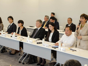 五輪の新エンブレム「どうぞあなたも応募してください」宮田委員長 画像