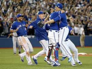 ブルージェイズ、地区シリーズを突破…22年ぶりのリーグ優勝決定シリーズへ 画像