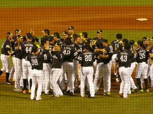 ソフトバンクが球団史上初の日本シリーズ連覇…最後まで盤石の投手陣がヤクルトを完封 画像